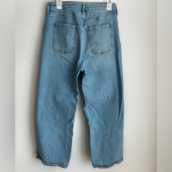 Old Navy Women Denim Sky High Wide Leg Jeans Size 10 - Picture 2 of 3